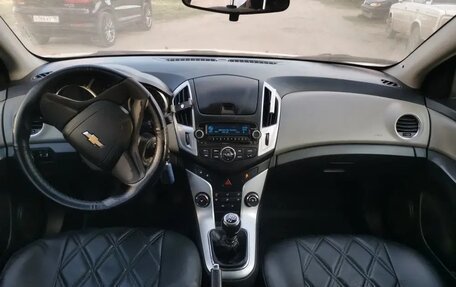 Chevrolet Cruze II, 2014 год, 500 000 рублей, 6 фотография