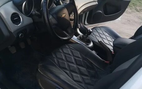 Chevrolet Cruze II, 2014 год, 500 000 рублей, 10 фотография