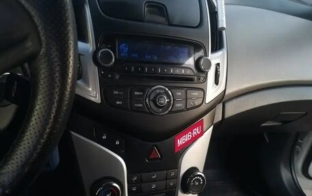 Chevrolet Cruze II, 2014 год, 500 000 рублей, 5 фотография