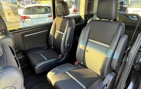 Honda Stepwgn IV, 2021 год, 1 683 000 рублей, 17 фотография
