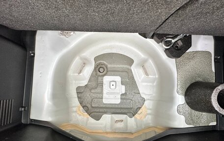 Suzuki Swift IV, 2012 год, 930 000 рублей, 18 фотография