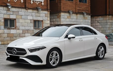 Mercedes-Benz A-Класс, 2023 год, 2 275 009 рублей, 3 фотография