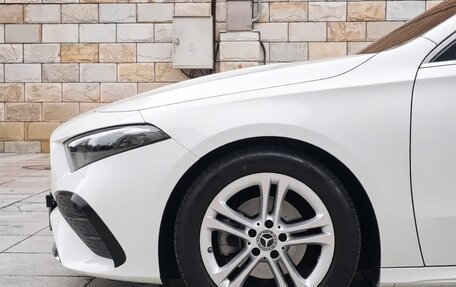Mercedes-Benz A-Класс, 2023 год, 2 275 009 рублей, 7 фотография