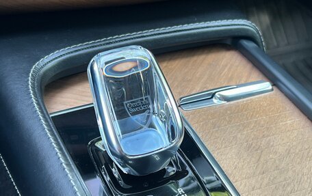Volvo XC90 II рестайлинг, 2019 год, 4 230 000 рублей, 13 фотография