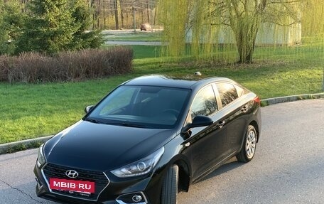 Hyundai Solaris II рестайлинг, 2018 год, 1 400 000 рублей, 8 фотография