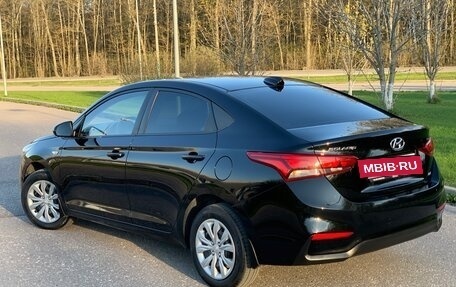 Hyundai Solaris II рестайлинг, 2018 год, 1 400 000 рублей, 5 фотография