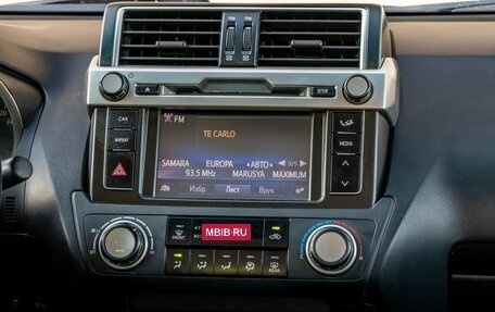 Toyota Land Cruiser Prado 150 рестайлинг 2, 2015 год, 3 250 000 рублей, 15 фотография