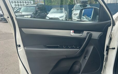 KIA Sorento II рестайлинг, 2012 год, 1 635 000 рублей, 9 фотография