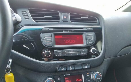 KIA cee'd III, 2014 год, 1 300 000 рублей, 14 фотография
