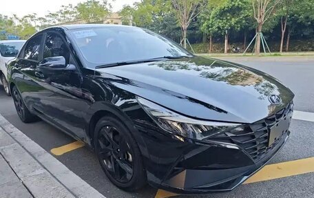 Hyundai Elantra, 2022 год, 1 050 000 рублей, 1 фотография