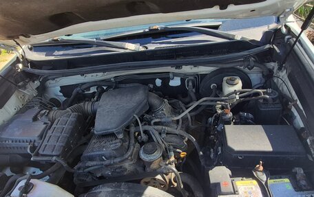 Toyota Land Cruiser Prado 150 рестайлинг 2, 2012 год, 2 399 999 рублей, 12 фотография