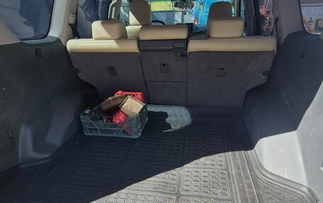 Toyota Land Cruiser Prado 150 рестайлинг 2, 2012 год, 2 399 999 рублей, 13 фотография