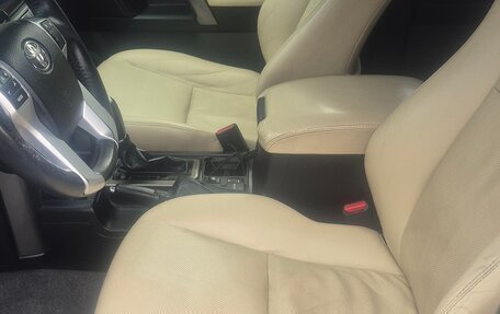 Toyota Land Cruiser Prado 150 рестайлинг 2, 2012 год, 2 399 999 рублей, 9 фотография