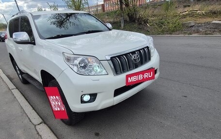Toyota Land Cruiser Prado 150 рестайлинг 2, 2012 год, 2 399 999 рублей, 3 фотография