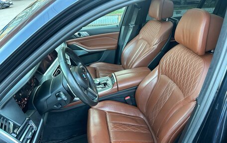 BMW X7, 2019 год, 7 000 000 рублей, 9 фотография