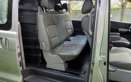Hyundai Grand Starex Grand Starex I рестайлинг 2, 2011 год, 1 020 000 рублей, 10 фотография