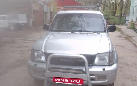 Toyota Land Cruiser Prado 90 рестайлинг, 1996 год, 950 000 рублей, 2 фотография