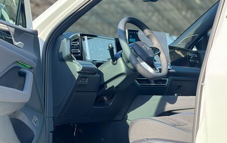 Volkswagen Tiguan, 2026 год, 4 590 000 рублей, 13 фотография
