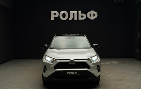 Toyota RAV4, 2021 год, 3 450 000 рублей, 2 фотография