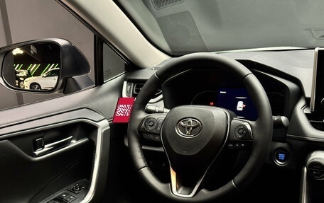 Toyota RAV4, 2021 год, 3 450 000 рублей, 11 фотография