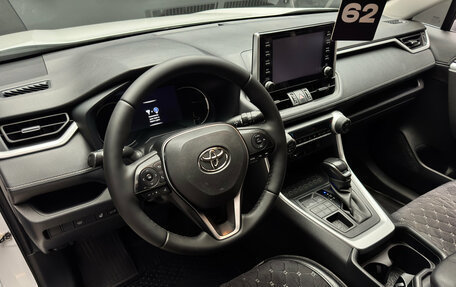 Toyota RAV4, 2021 год, 3 450 000 рублей, 13 фотография