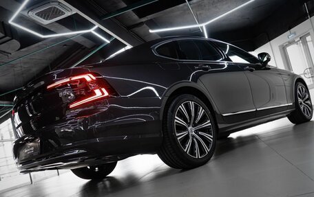 Volvo S90 II рестайлинг, 2024 год, 5 800 000 рублей, 6 фотография