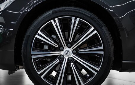 Volvo S90 II рестайлинг, 2024 год, 5 800 000 рублей, 10 фотография