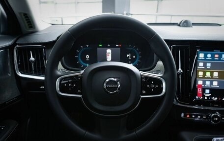 Volvo S90 II рестайлинг, 2024 год, 5 800 000 рублей, 27 фотография