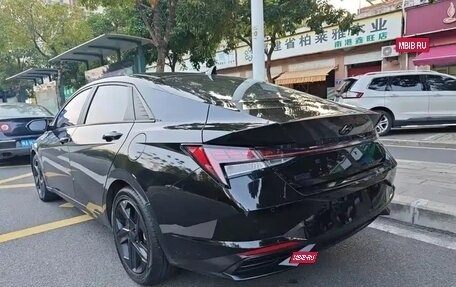Hyundai Elantra, 2022 год, 1 050 000 рублей, 7 фотография