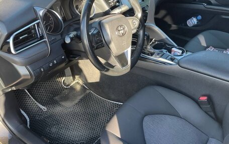 Toyota Camry, 2019 год, 2 350 000 рублей, 9 фотография