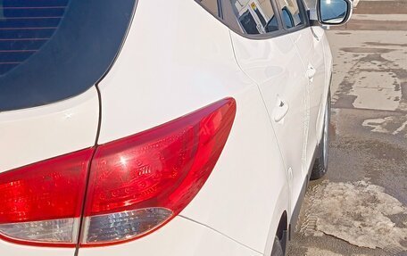 Hyundai ix35 I рестайлинг, 2012 год, 1 150 000 рублей, 10 фотография