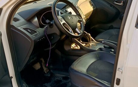 Hyundai ix35 I рестайлинг, 2012 год, 1 150 000 рублей, 15 фотография
