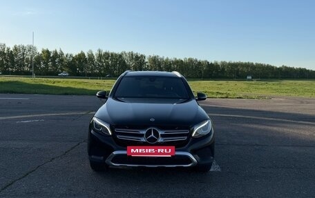 Mercedes-Benz GLC, 2018 год, 3 100 000 рублей, 2 фотография