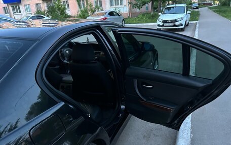 BMW 3 серия, 2006 год, 900 000 рублей, 7 фотография