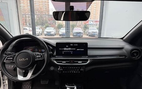 KIA K3, 2023 год, 1 600 000 рублей, 9 фотография