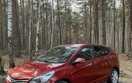 Hyundai Solaris II рестайлинг, 2015 год, 949 000 рублей, 7 фотография