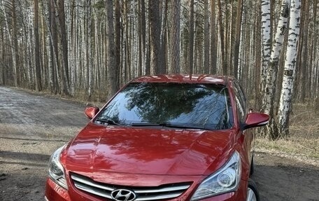 Hyundai Solaris II рестайлинг, 2015 год, 949 000 рублей, 6 фотография
