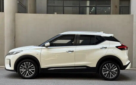 Nissan Kicks I, 2023 год, 1 540 000 рублей, 7 фотография