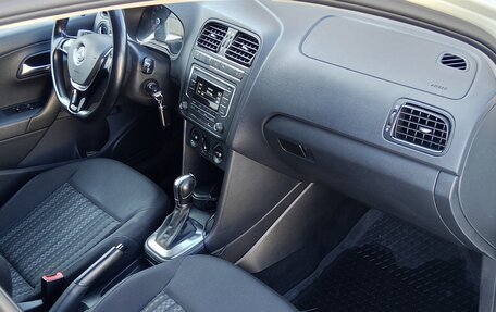 Volkswagen Polo VI (EU Market), 2016 год, 950 000 рублей, 6 фотография