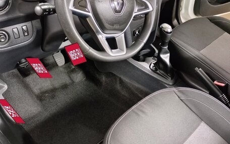 Renault Logan II, 2021 год, 1 450 000 рублей, 16 фотография