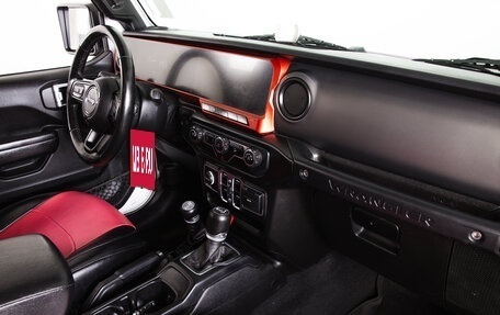 Jeep Wrangler, 2019 год, 3 649 000 рублей, 14 фотография