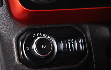 Jeep Wrangler, 2019 год, 3 649 000 рублей, 25 фотография