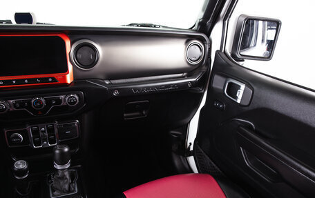 Jeep Wrangler, 2019 год, 3 649 000 рублей, 17 фотография