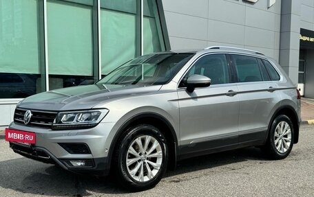 Volkswagen Tiguan II, 2018 год, 2 150 000 рублей, 2 фотография