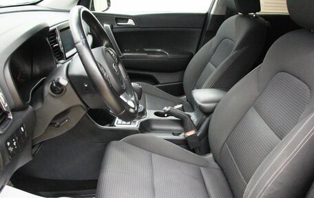 KIA Sportage IV рестайлинг, 2018 год, 2 087 000 рублей, 12 фотография