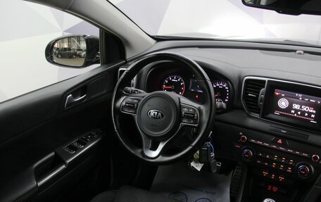 KIA Sportage IV рестайлинг, 2018 год, 2 087 000 рублей, 16 фотография