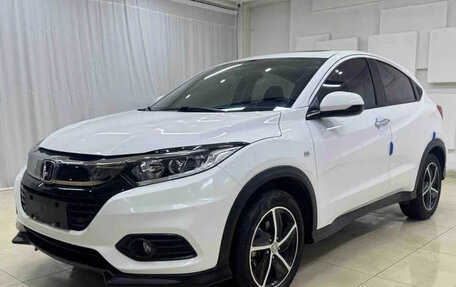Honda Vezel, 2022 год, 1 345 000 рублей, 3 фотография