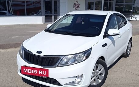 KIA Rio III рестайлинг, 2012 год, 750 000 рублей, 2 фотография