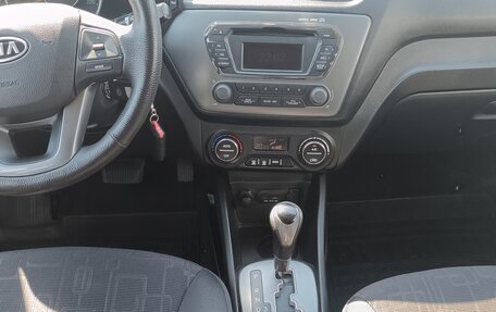 KIA Rio III рестайлинг, 2012 год, 750 000 рублей, 21 фотография