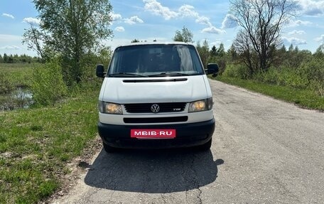 Volkswagen Transporter T4, 2002 год, 850 000 рублей, 6 фотография